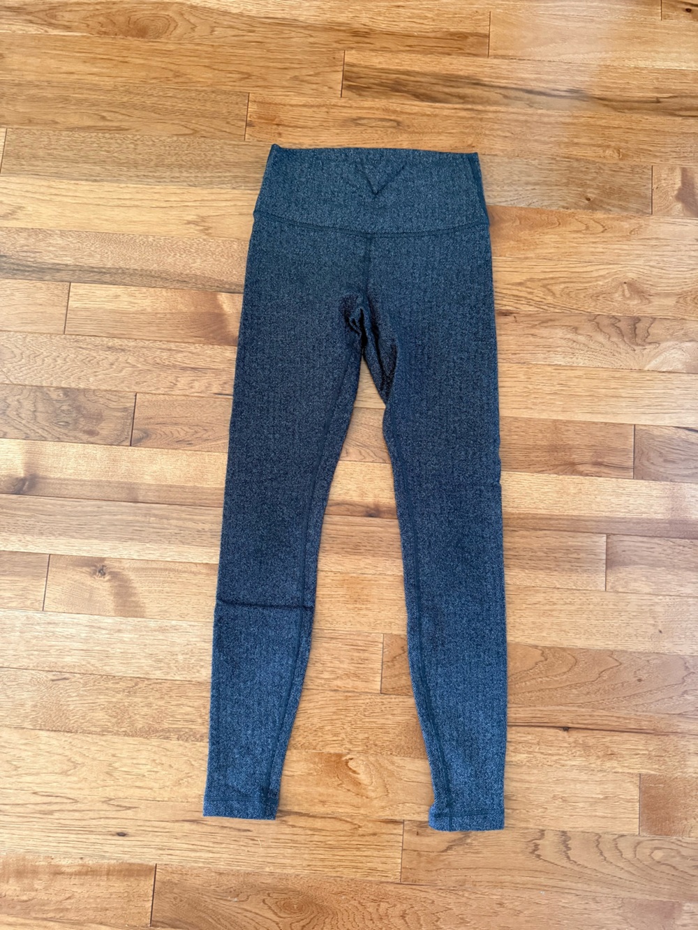 Lululemon Dark Heather Gray Leggings